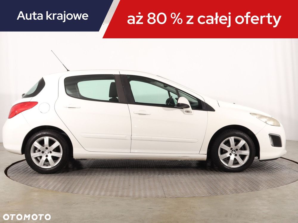 Peugeot 308 - 8