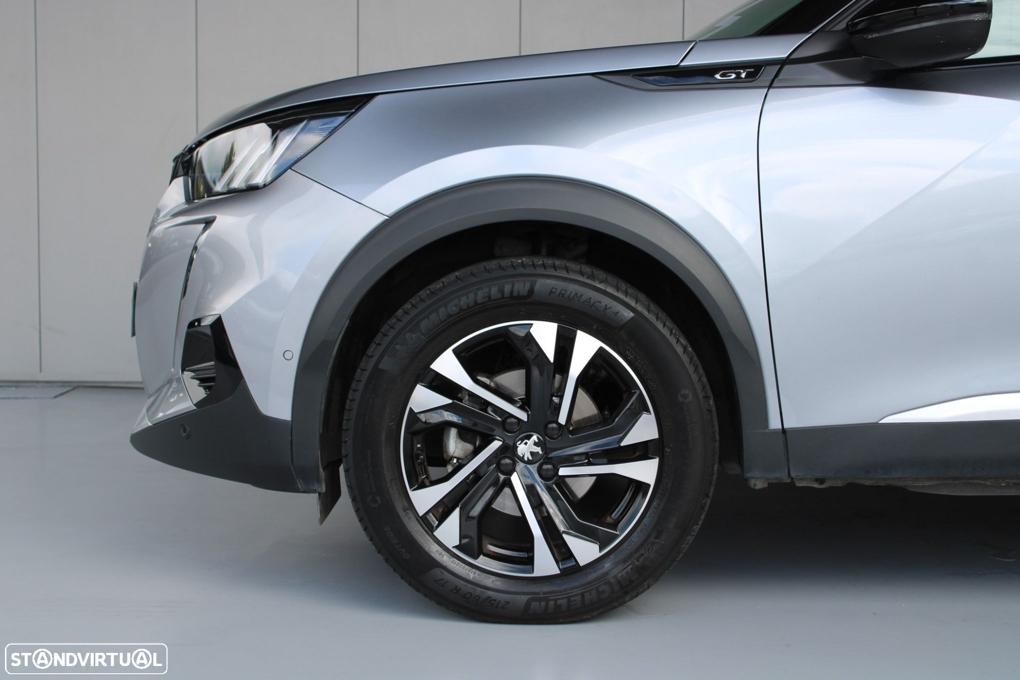 Peugeot 2008 1.2 PureTech GT - 16