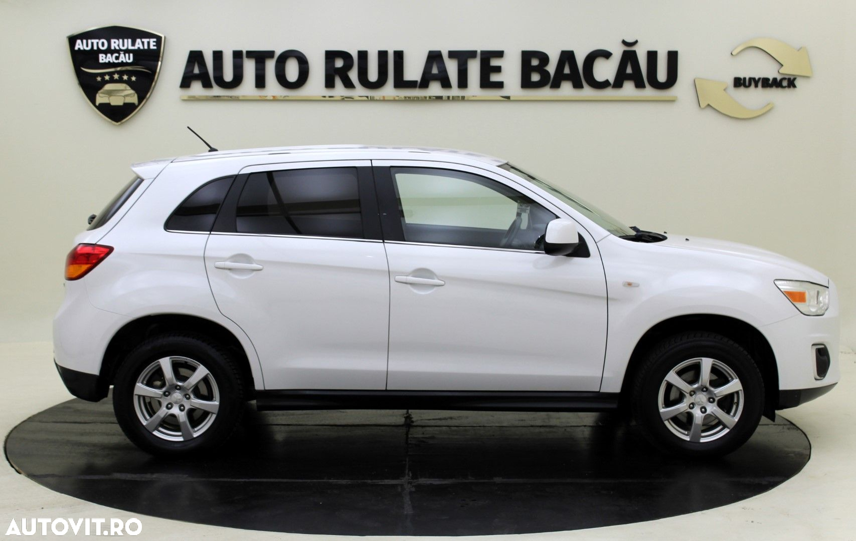 Mitsubishi ASX - 4