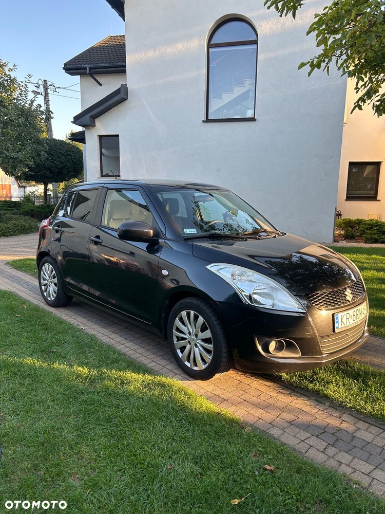Suzuki Swift 1.2 Premium - 1