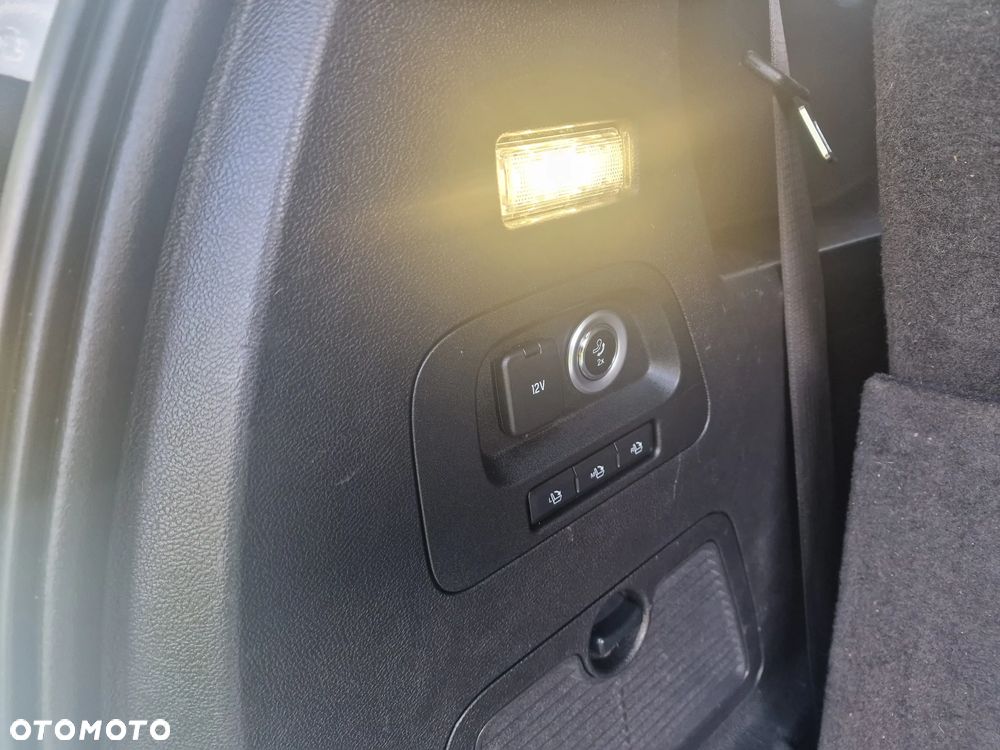 Ford S-Max 2.0 TDCi Titanium PowerShift - 2