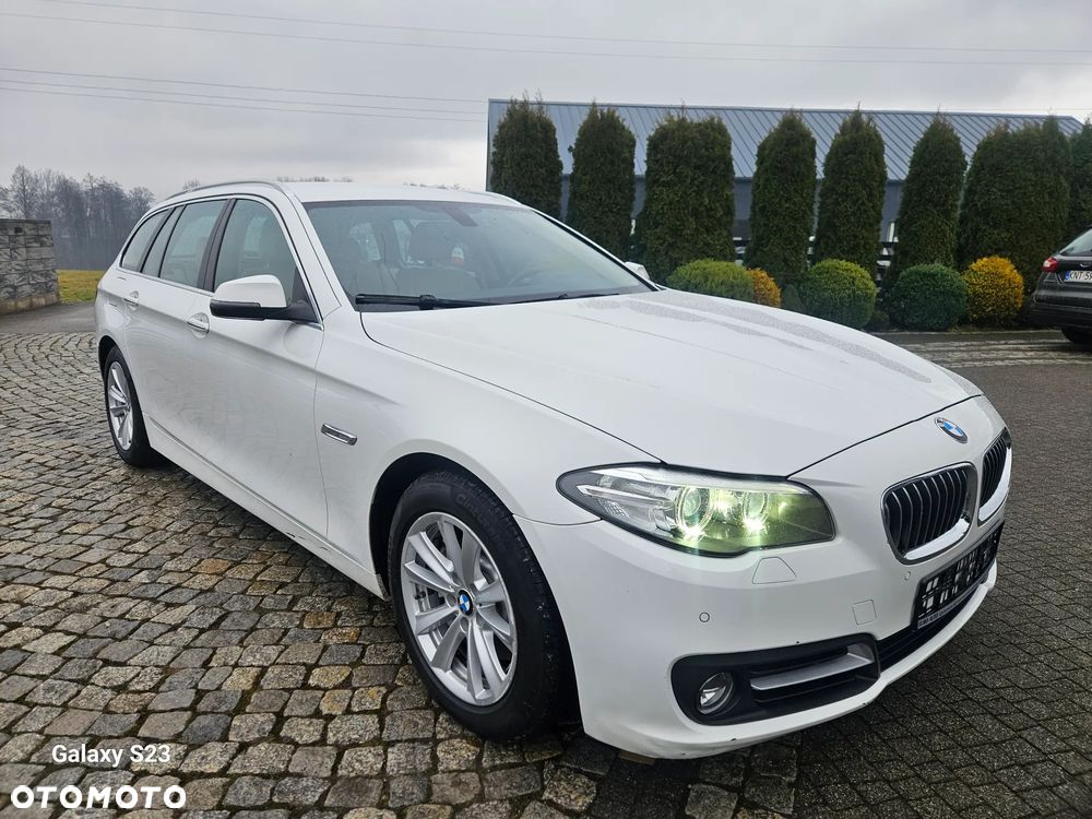 BMW Seria 5 525d xDrive Luxury Line - 3