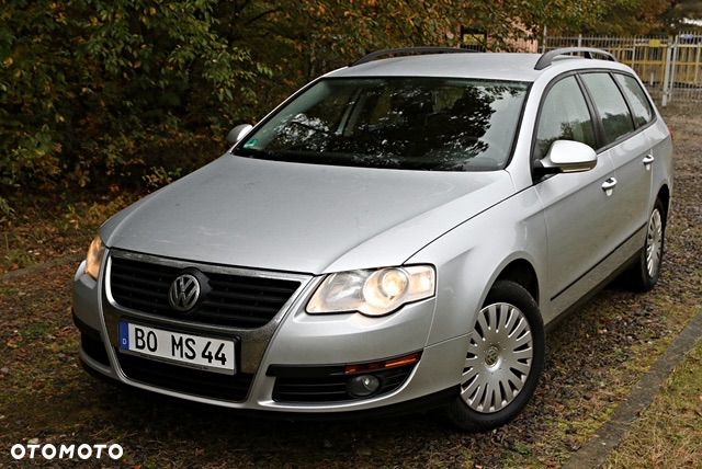 Volkswagen Passat 2.0 TDI Comfortline - 8