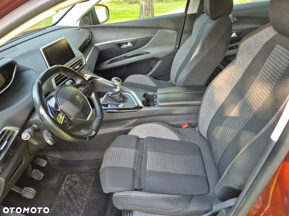 Peugeot 3008 1.2 PureTech Active S&S - 7