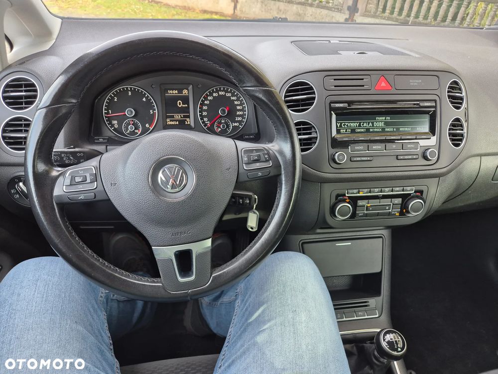 Volkswagen Golf Plus 1.6 TDI DPF Comfortline - 23