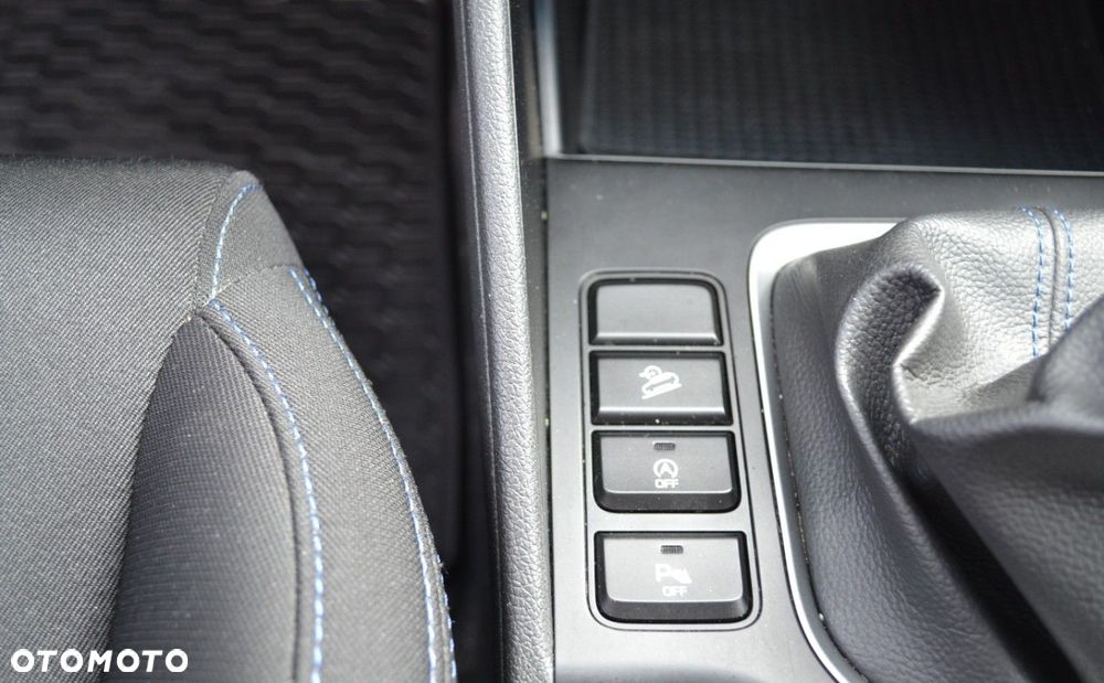 Hyundai Tucson blue 1.6 GDi 2WD Navi - 26