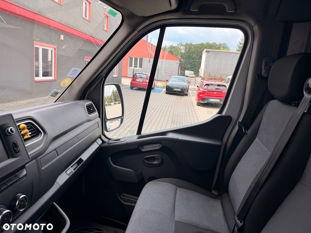 Renault Master - 15