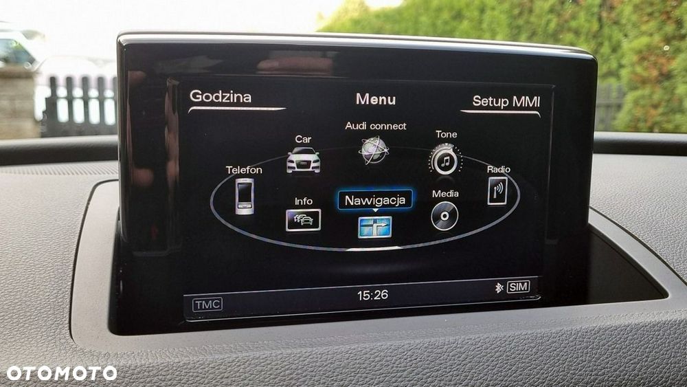 Audi Q3 - 18