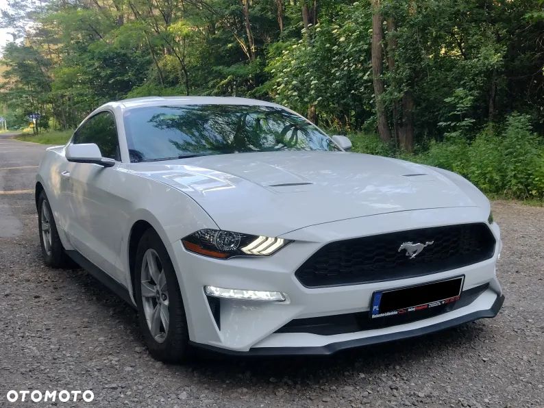 Ford Mustang - 5