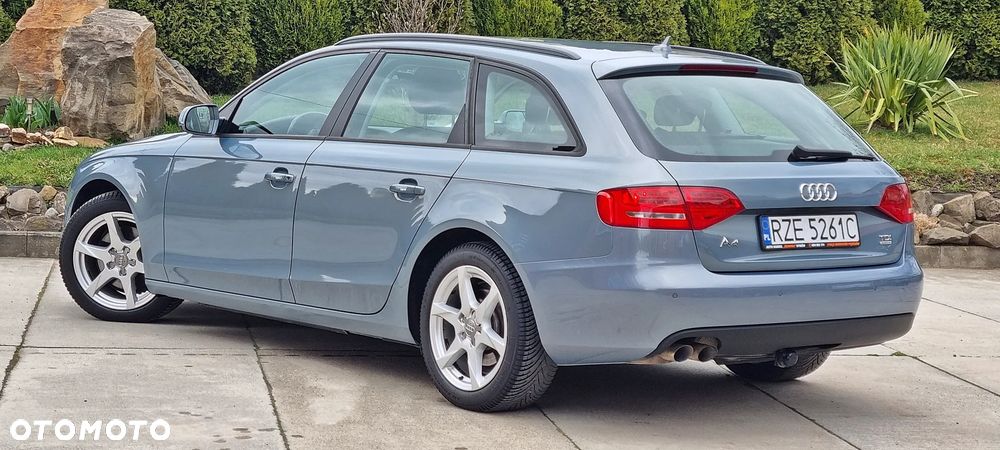 Audi A4 Avant 2011 photo 3