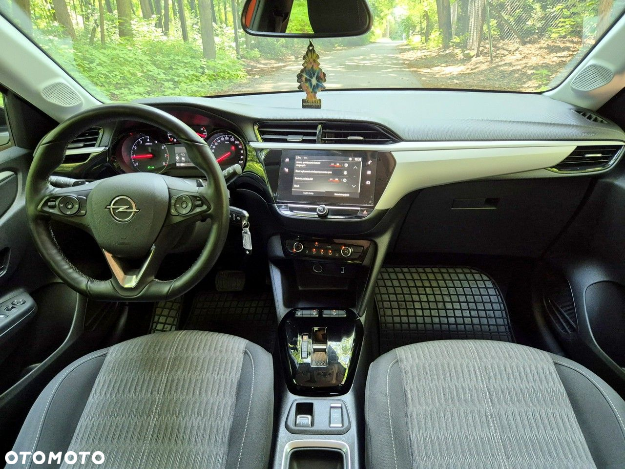 Opel Corsa - 18
