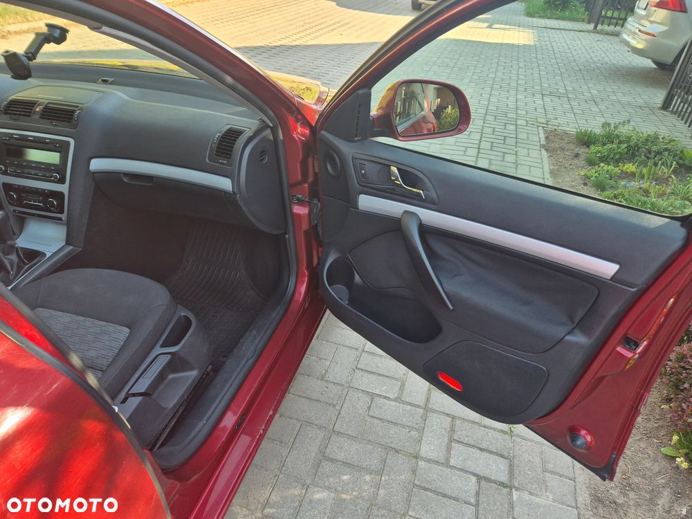 Skoda Octavia 1.4 TSI Family - 17