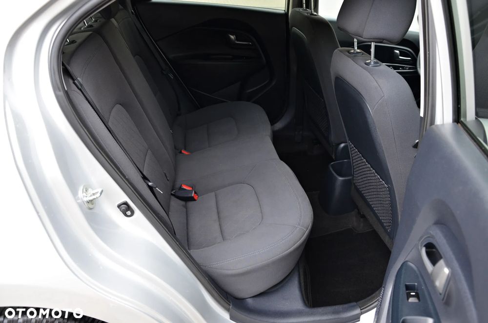 Kia Rio 1.2 Dream-Team Edition - 33