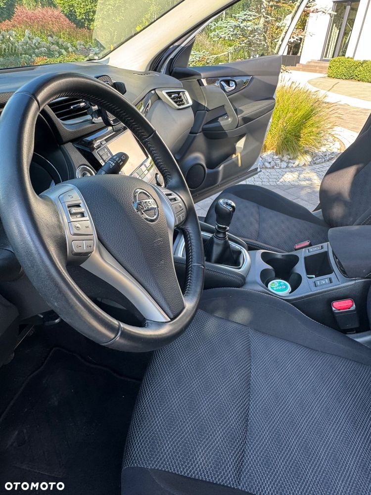 Nissan Qashqai 1.6 DIG-T N-Connecta - 11