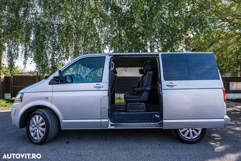 Volkswagen Multivan - 1