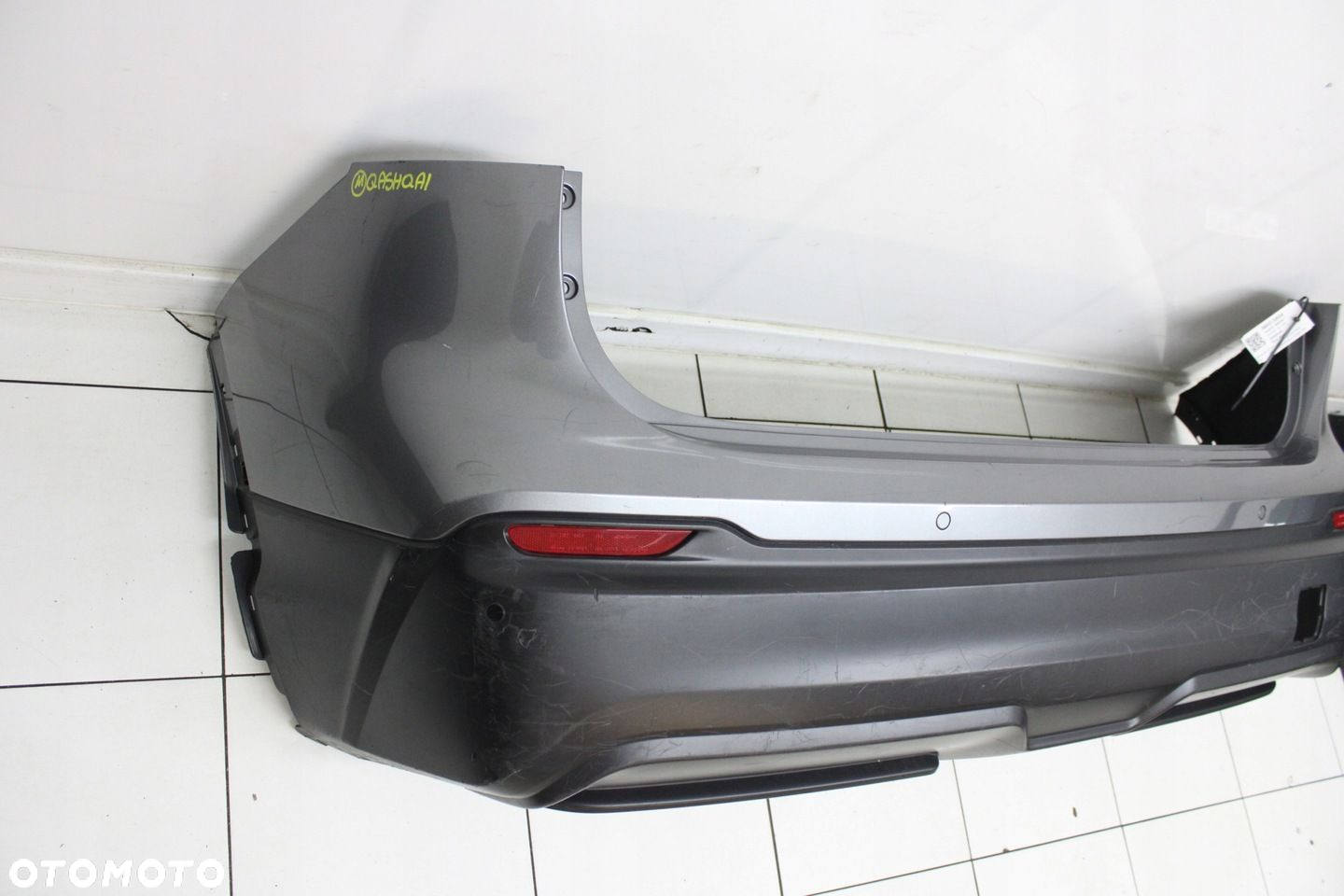 NISSAN QASHQAI I J11 LIFT 2017R- ZDERZAK TYŁ TYLNY PDC - 2