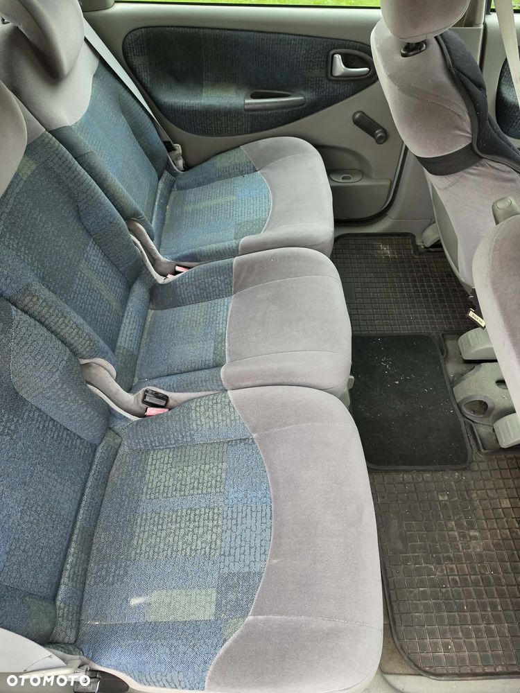 Renault Scenic - 13