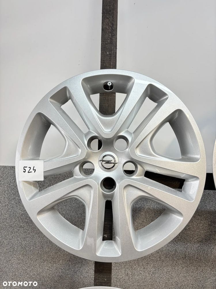 4 Kołpaki Opel Astra J, K, 5x105 16" Strukturalne, NR 13409779 AAMV - 2