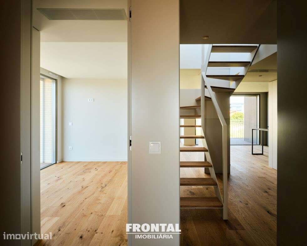 Apartamento T3 Duplex em São Félix da Marinha, Vila Nova de Gaia - Grande imagem: 4/13