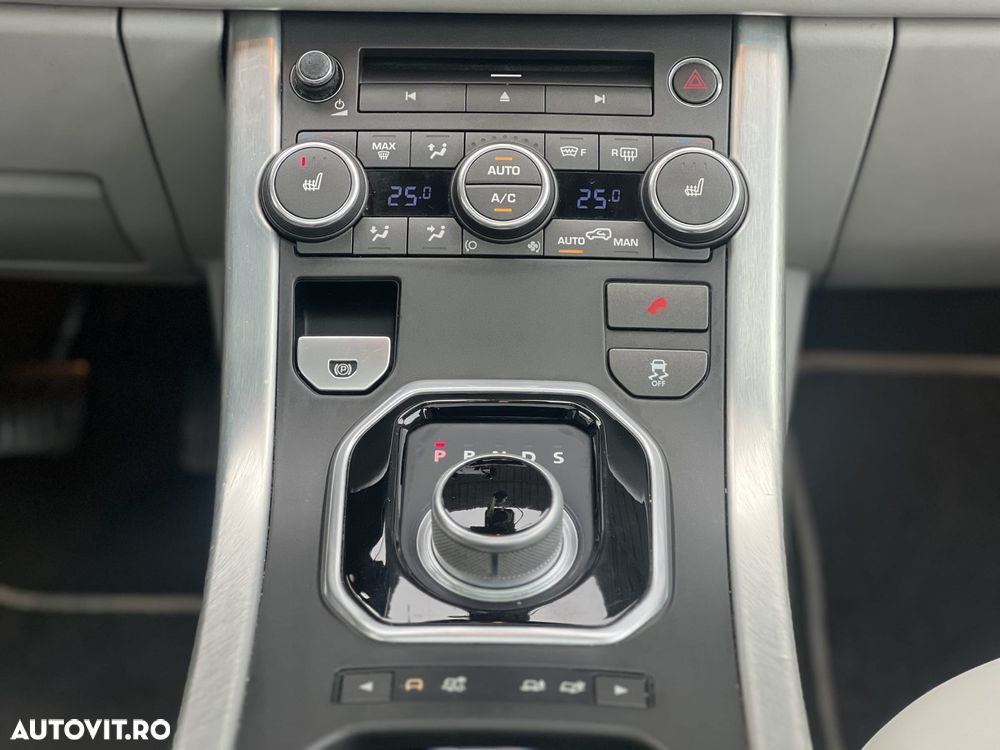 Land Rover Range Rover Evoque - 12