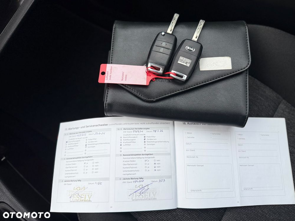 Kia Picanto 1.0 Dream Team Edition - 17