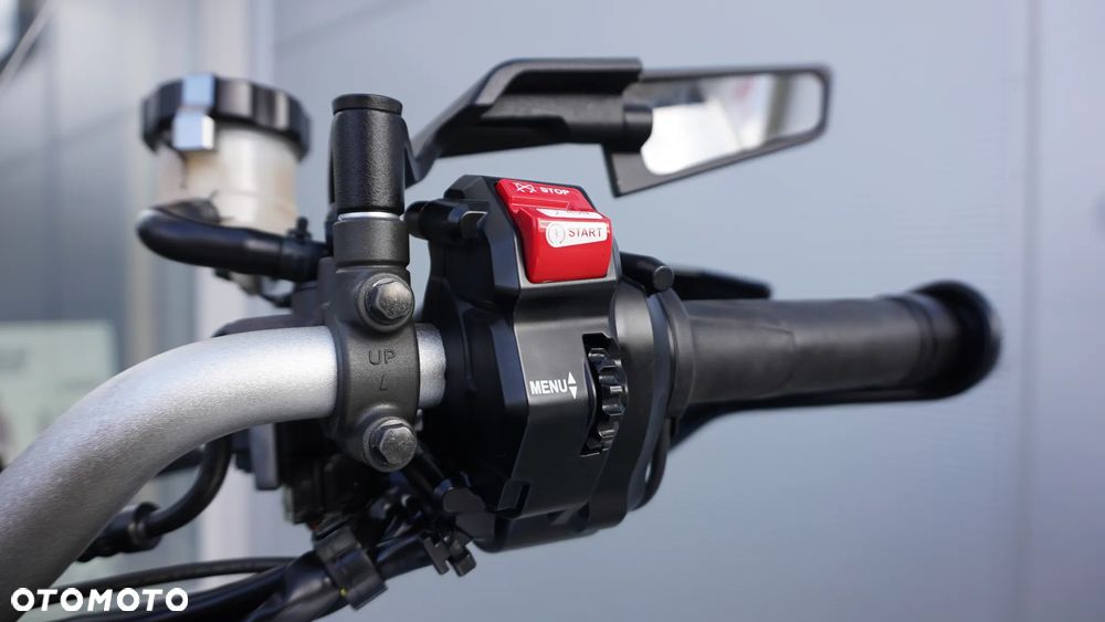 Yamaha Tracer - 9