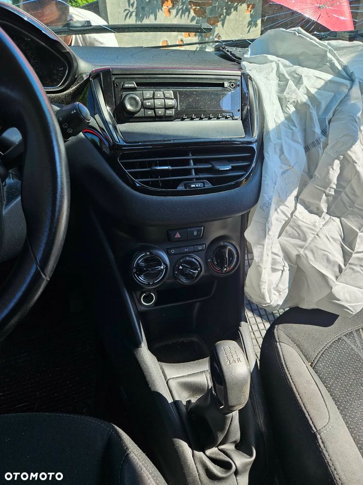 Peugeot 208 1.4 VTi Active - 8