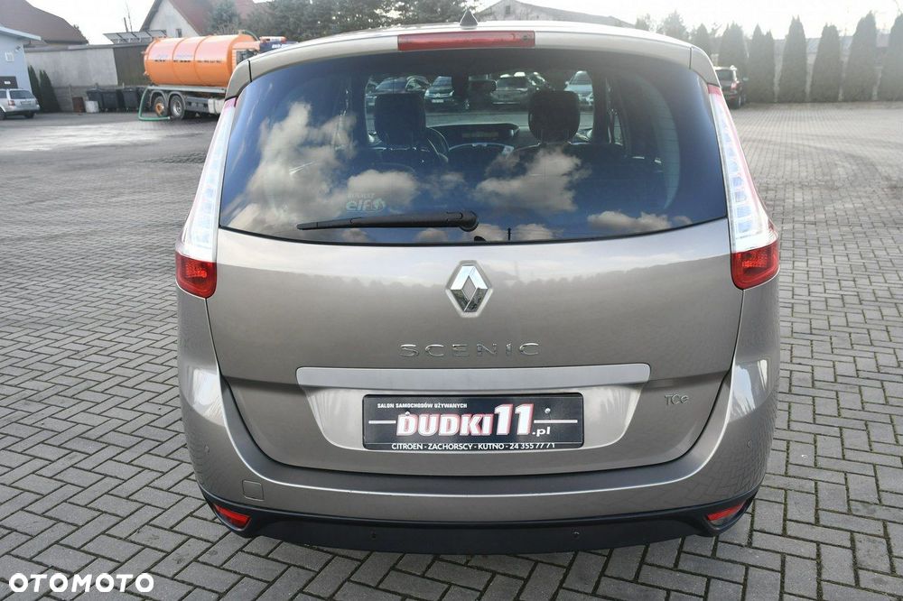Renault Grand Scenic - 9