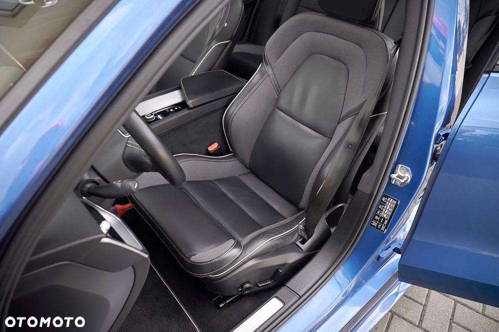 Volvo S60 - 27