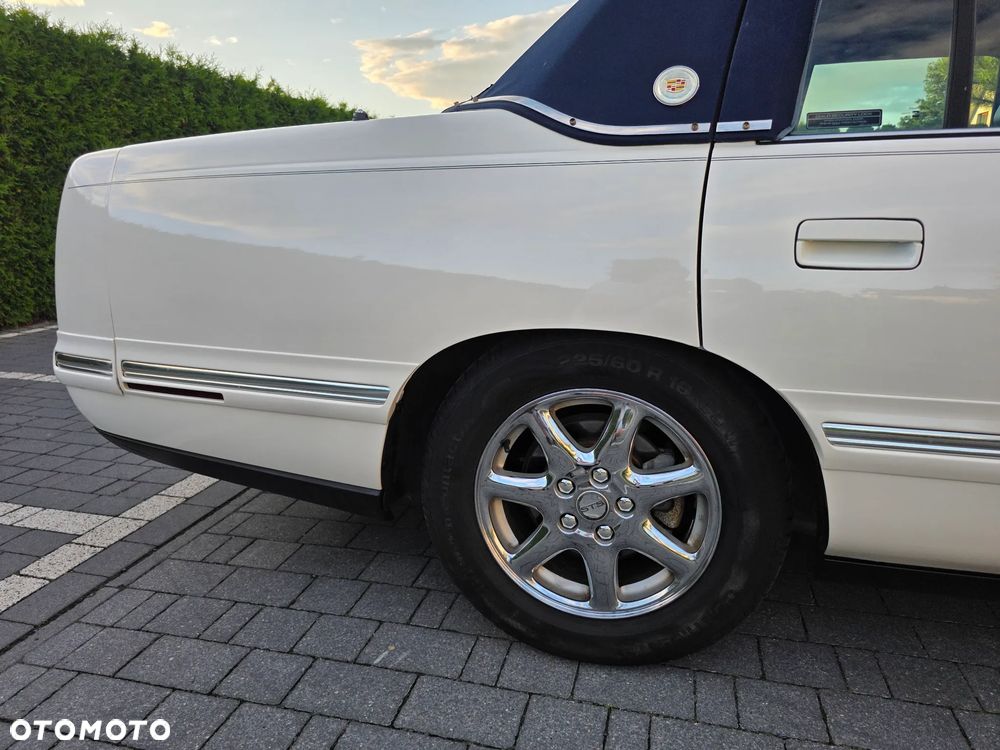 Cadillac Deville 4.6 Concours - 30