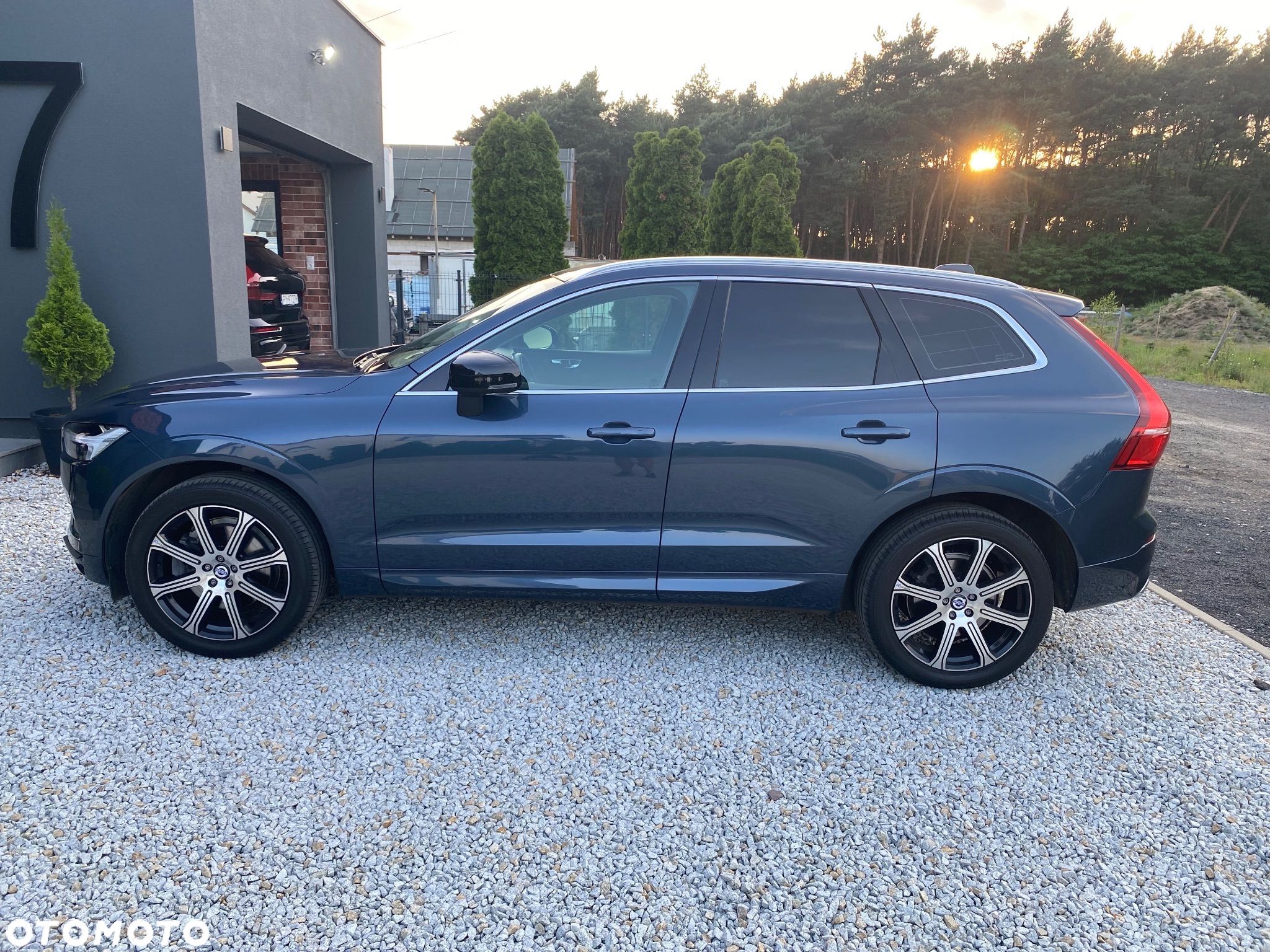 Volvo XC 60 B4 B Momentum - 1