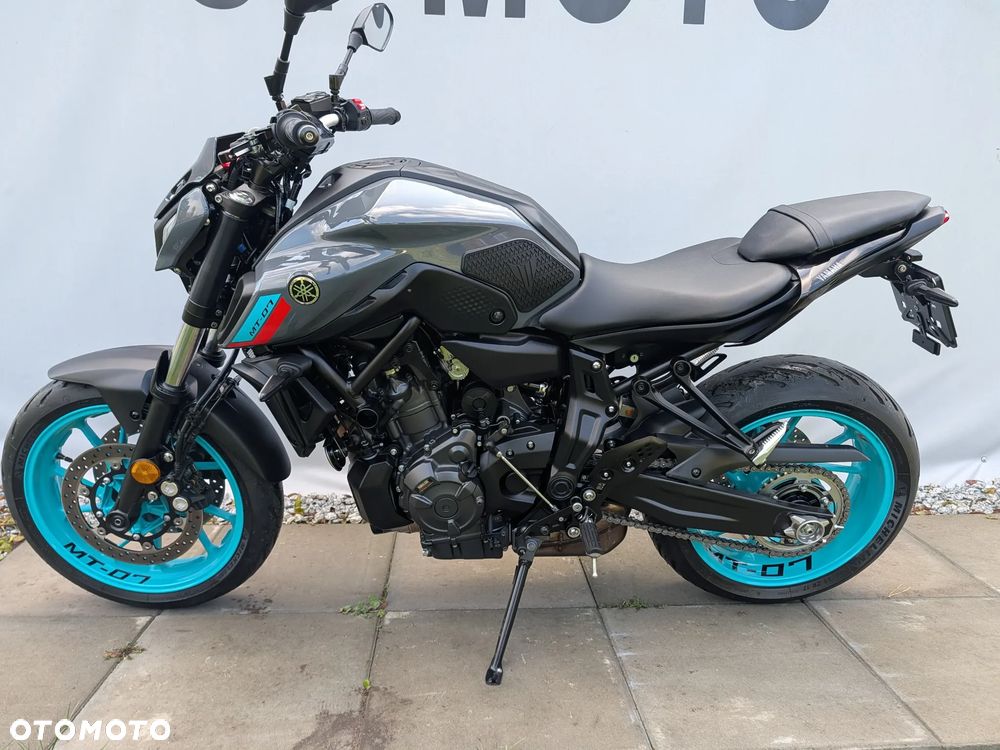 Yamaha MT - 17