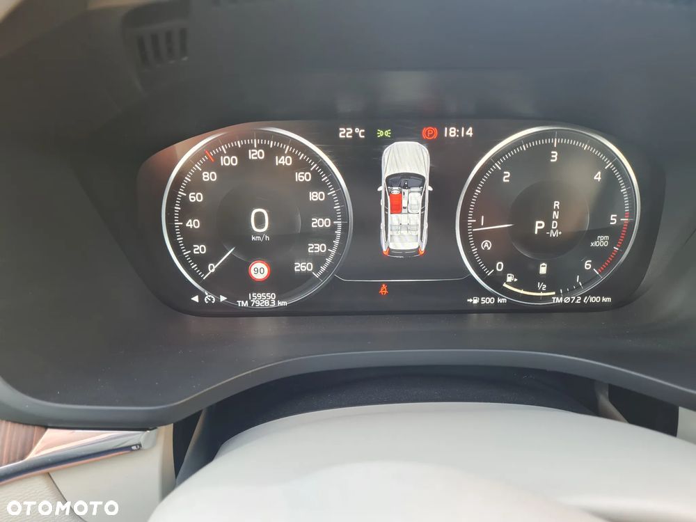 Volvo XC 60 B4 D AWD Momentum Pro - 8
