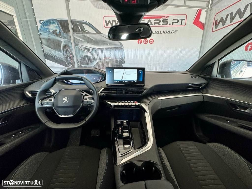 Peugeot 3008 1.5 BlueHDi Active Pack EAT8 - 8