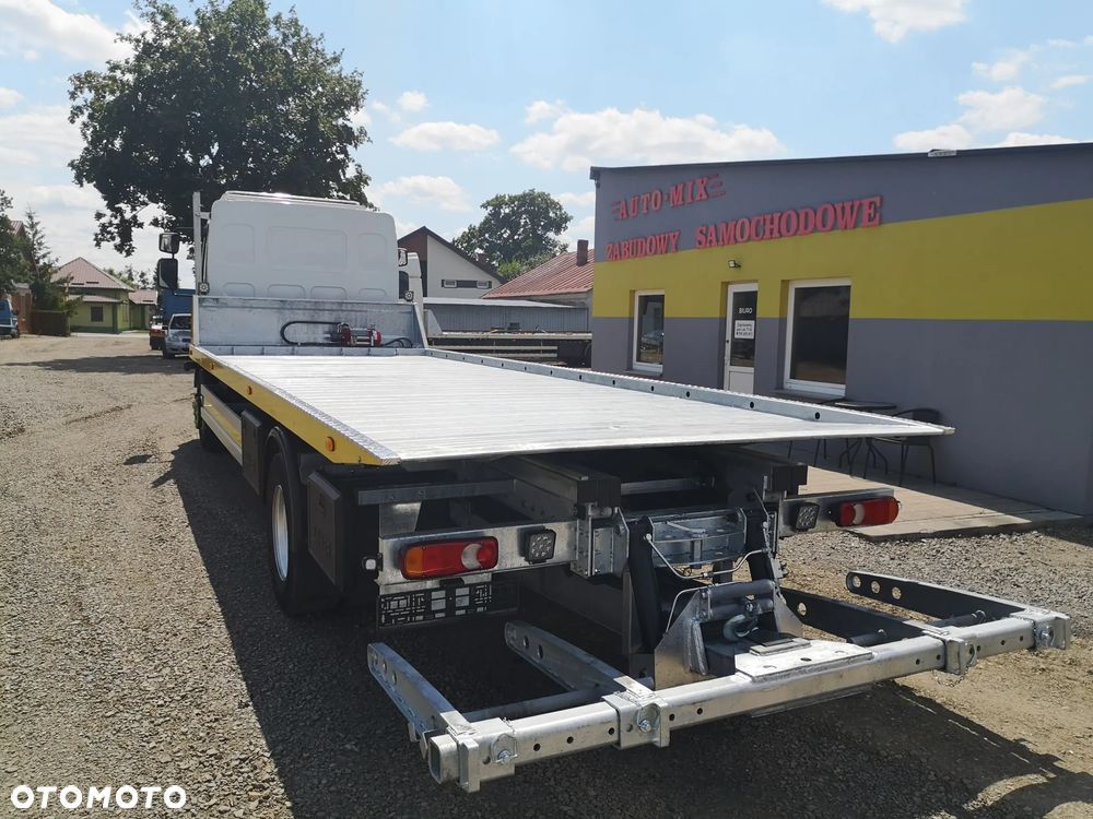 Mercedes-Benz platforma hydrauliczna zabudowa laweta - 6