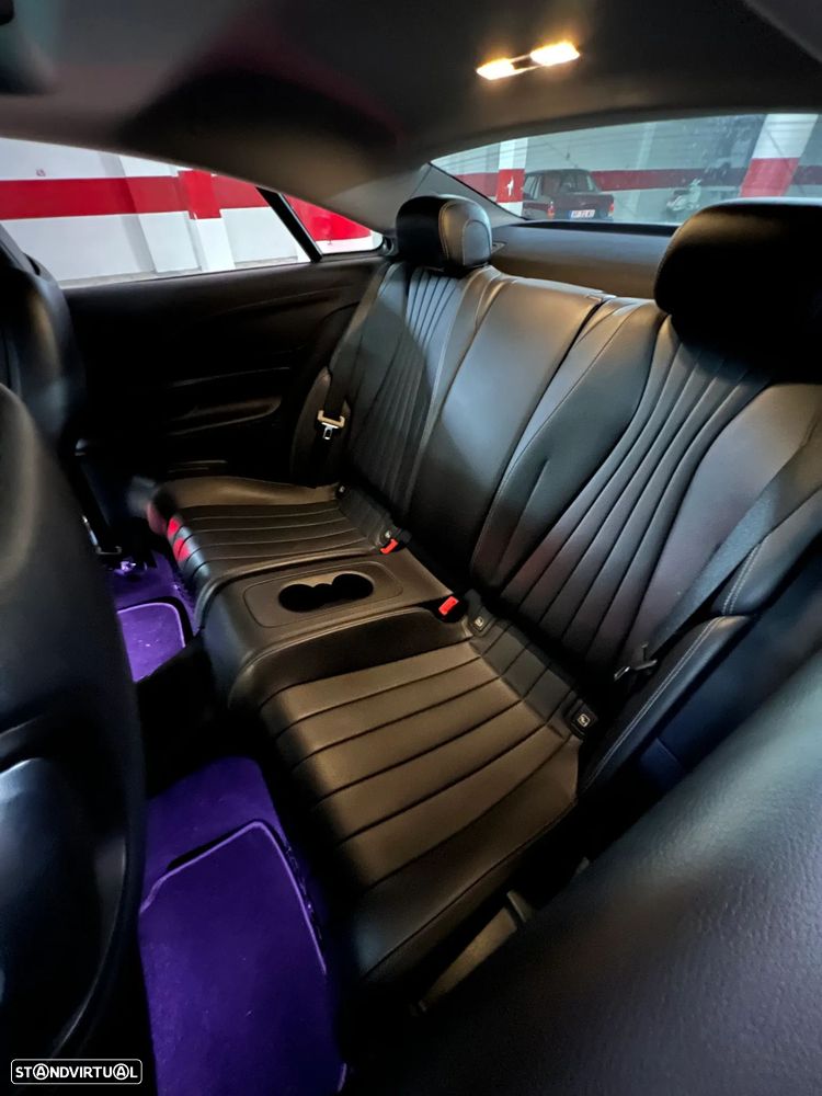 Mercedes-Benz E 200 d AMG Line - 12