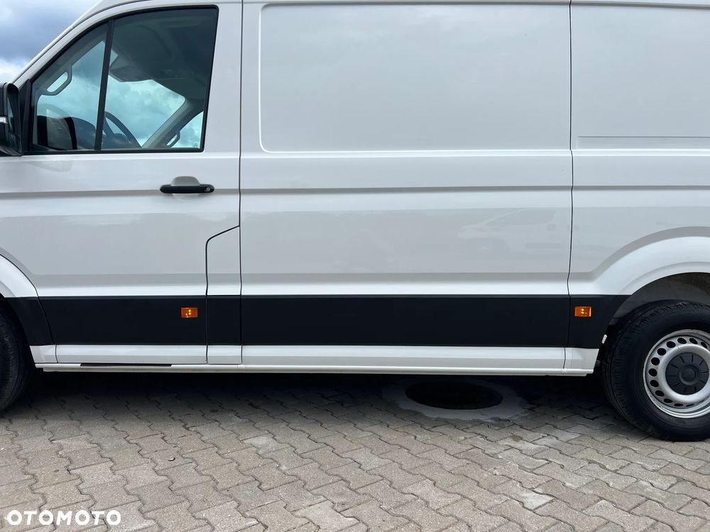 Volkswagen CRAFTER 35 - 12