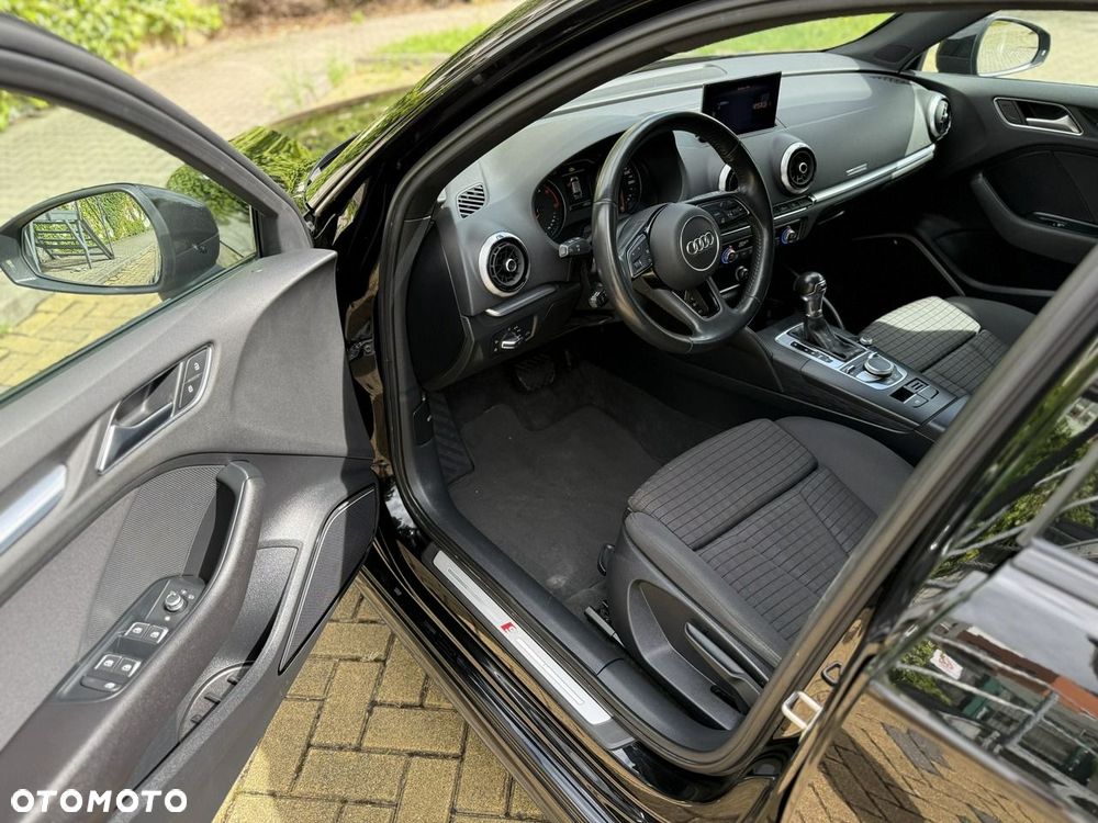 Audi A3 Sportback 35 TDI S tronic S line - 6