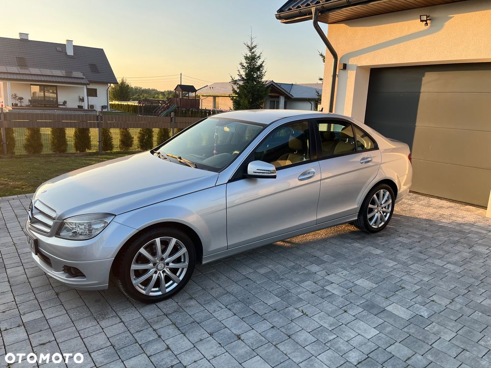 Mercedes-Benz Klasa C - 33