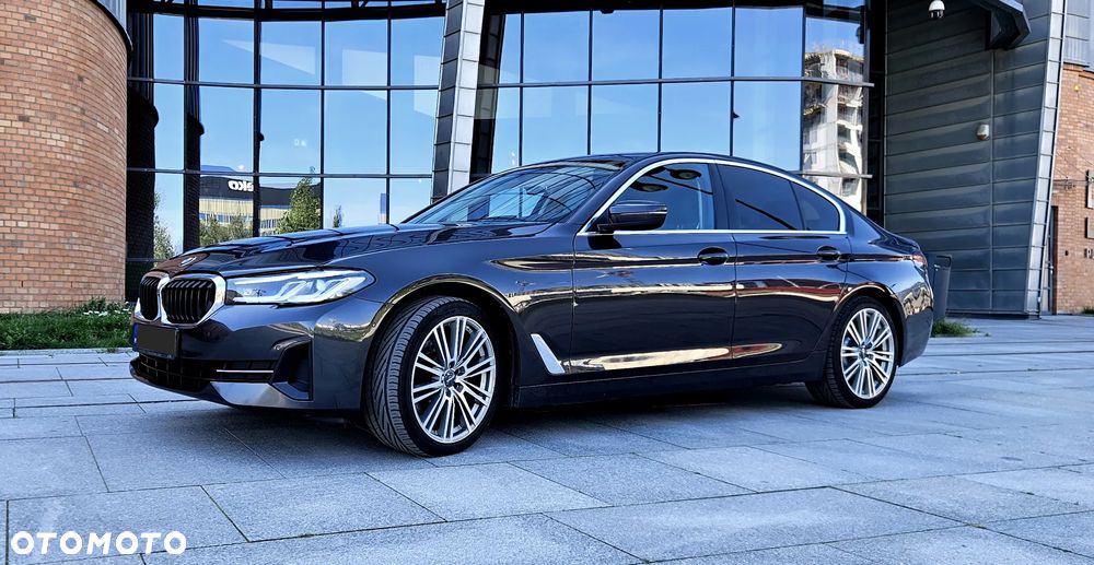 BMW Seria 5 520d xDrive MHEV Business Edition sport - 8