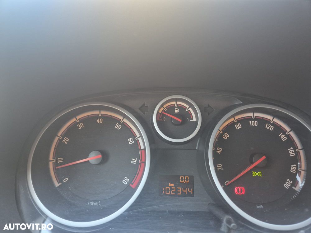 Opel Corsa - 9