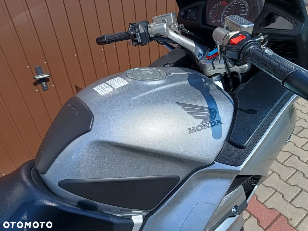 Honda ST - 14