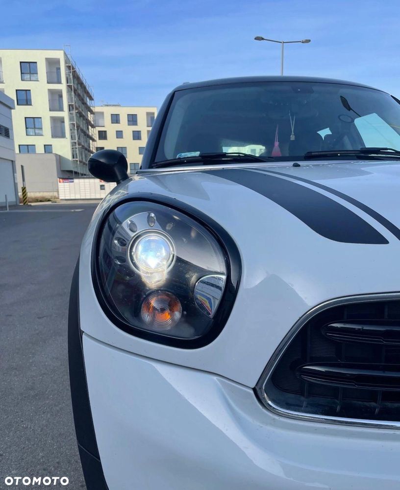 MINI ONE D - 6