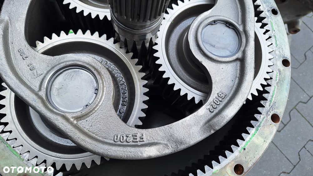 Fendt vario 820 seria 800 i inne zwolnica tył wałek układ planetarny most - 4