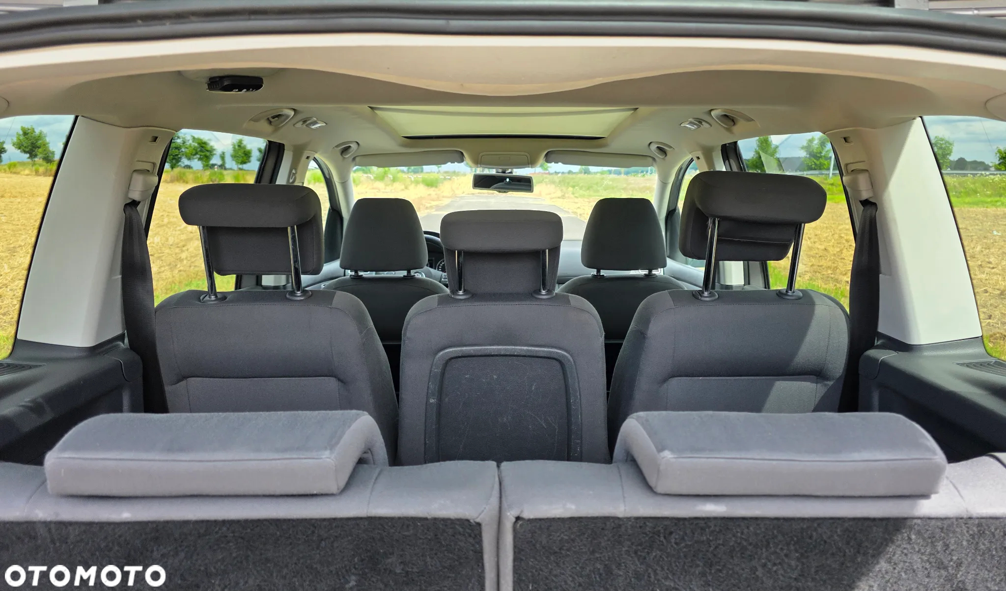 Volkswagen Touran 2.0 TDI United - 23