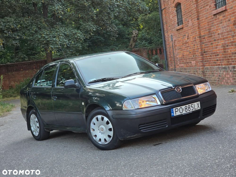 Skoda Octavia 1.6 Elegance - 19