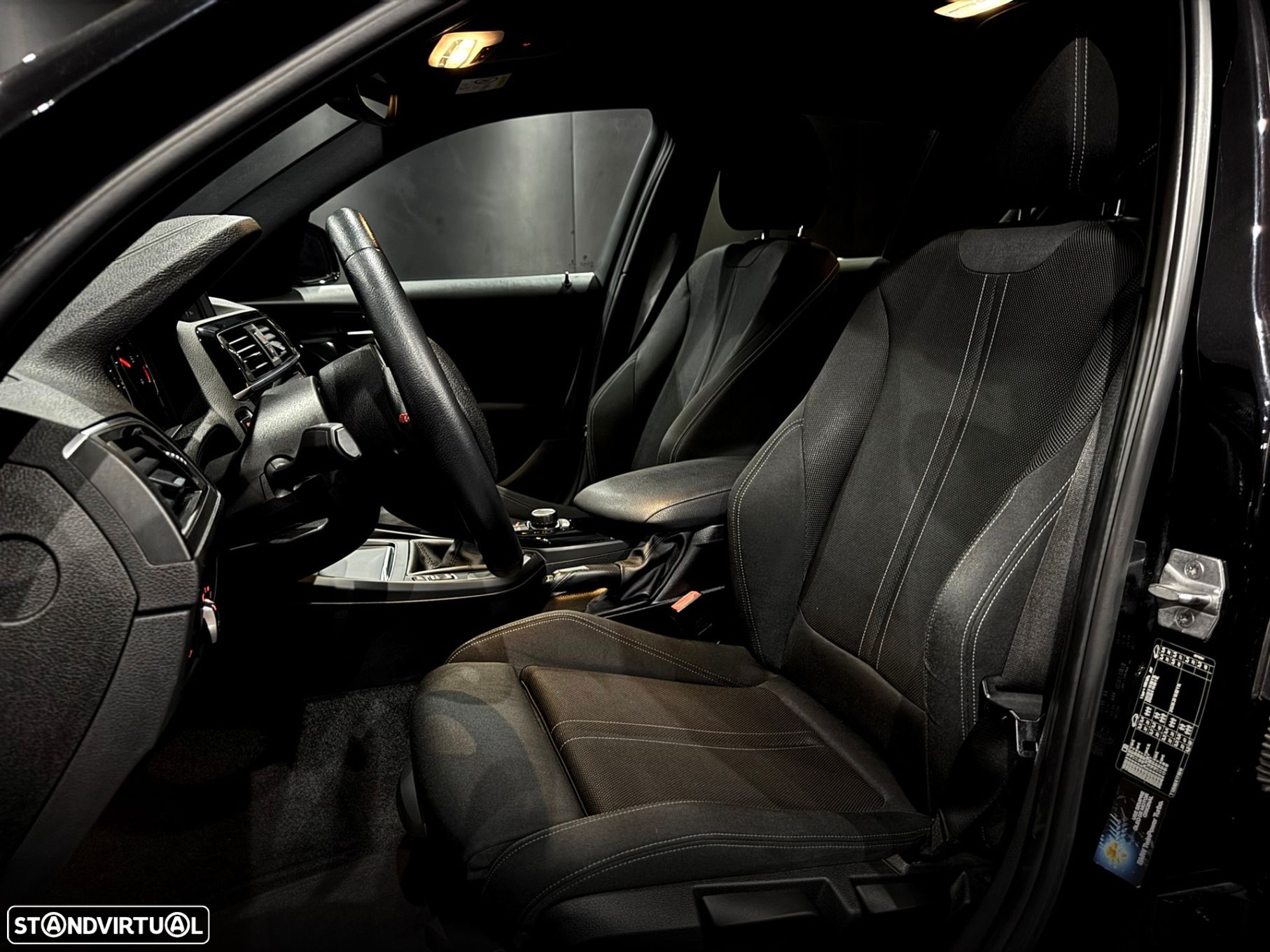 BMW 116 d Line Sport Shadow - 17