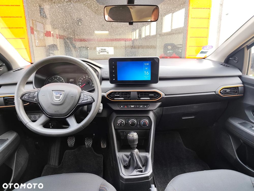 Dacia Sandero Stepway 1.0 TCe Laureate S&S - 11