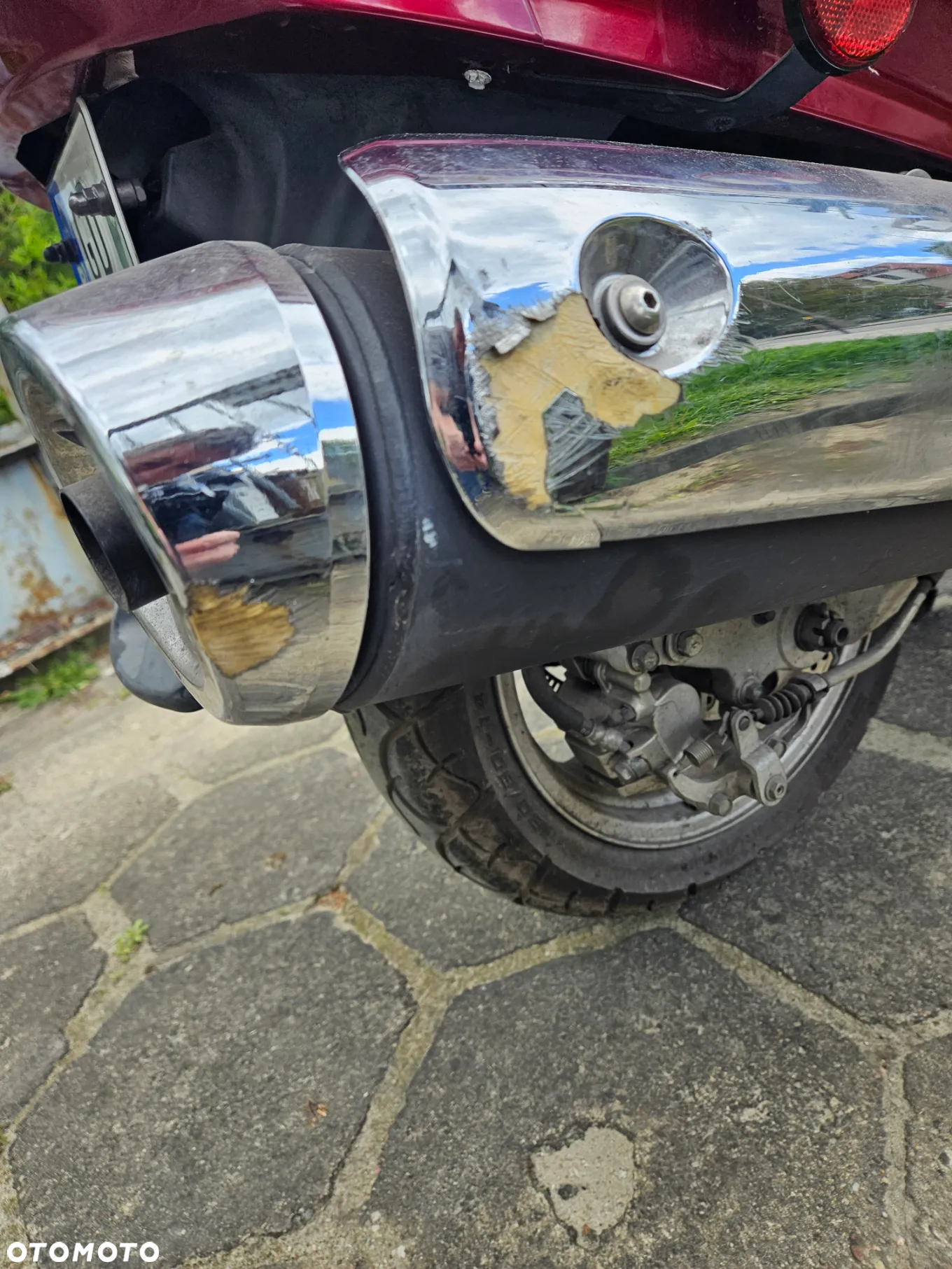 Suzuki Burgman - 14
