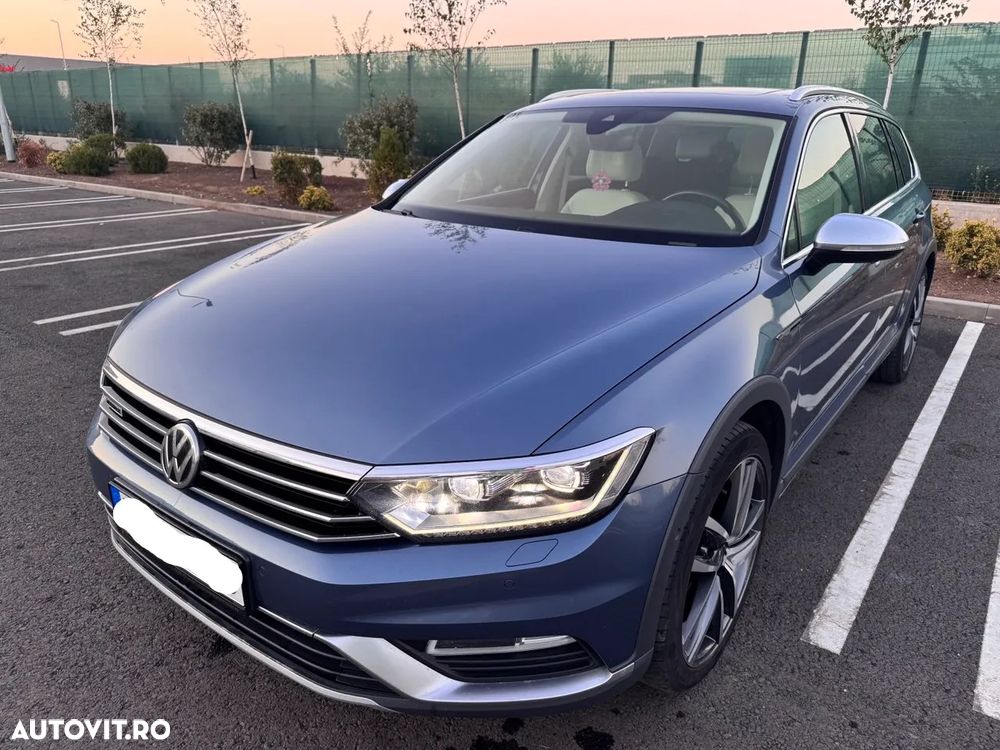 Volkswagen Passat Alltrack 2.0 TDI DSG 4Motion - 2